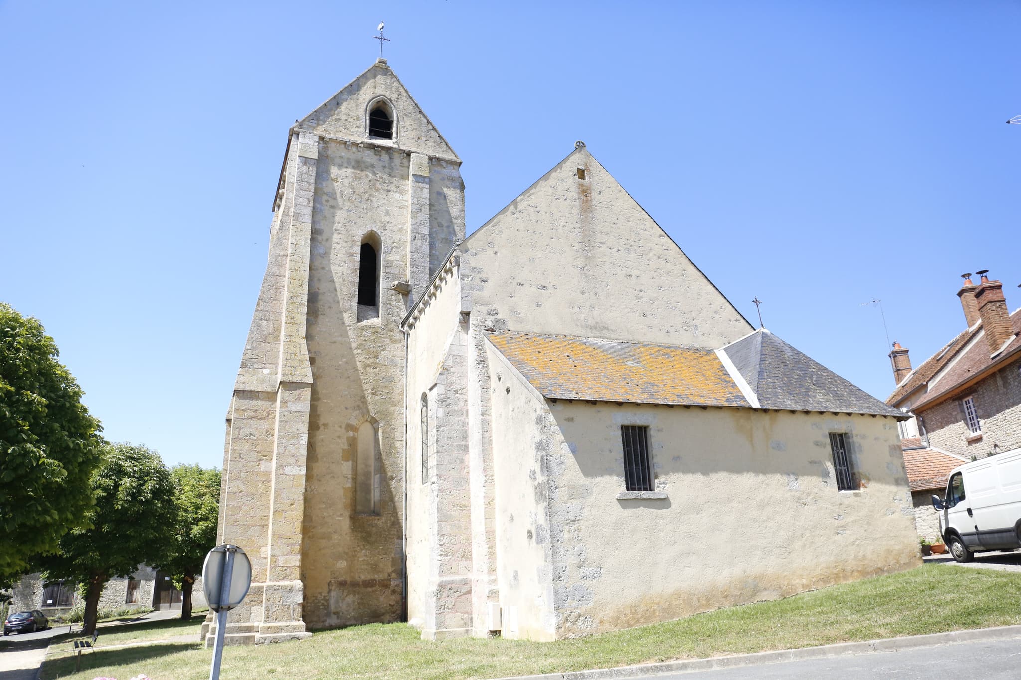eglise-estouy-01