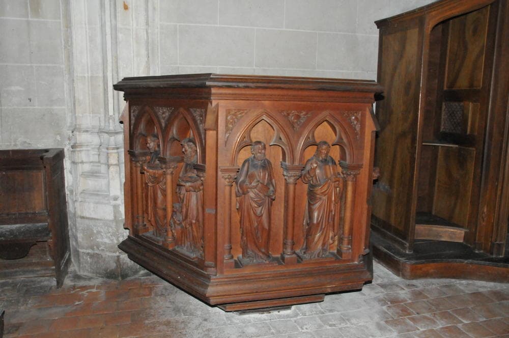 Bonny sur Loire - église-saint-aignan-chaire a precher