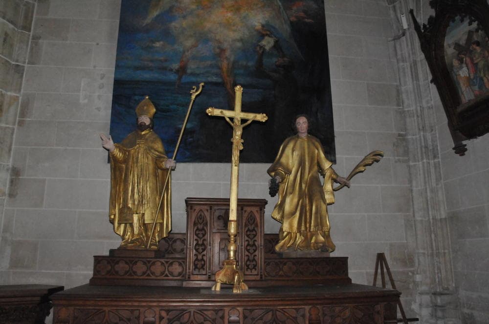 Bonny sur Loire - église-saint-aignan-croix d'autel