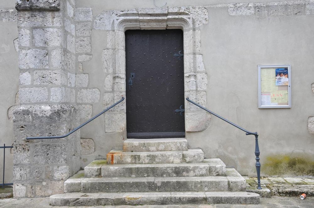 eglise st hilaire porte