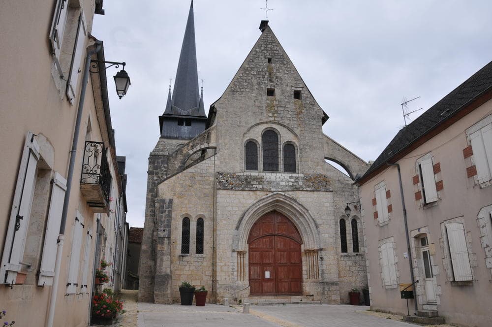 Ouzouer sur Trézée -eglise st martin exterieur