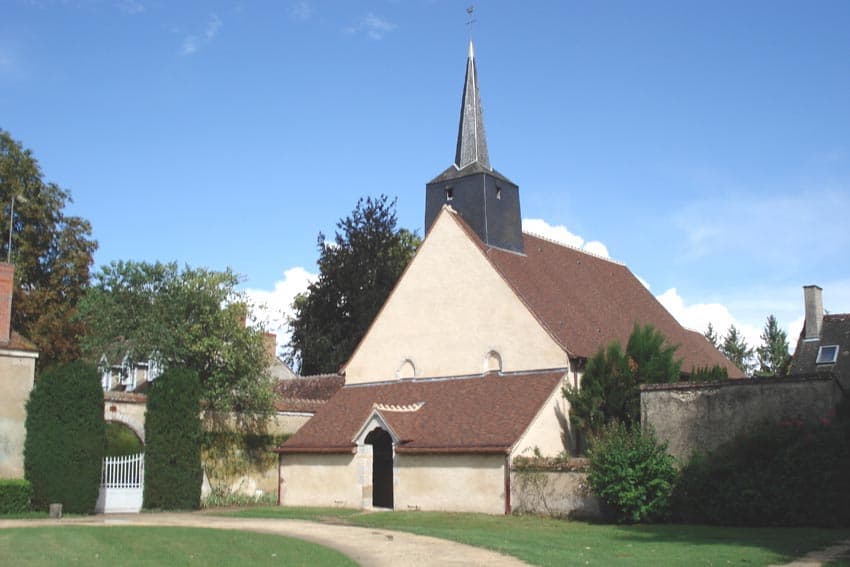 Eglise-Brinay-extérieur