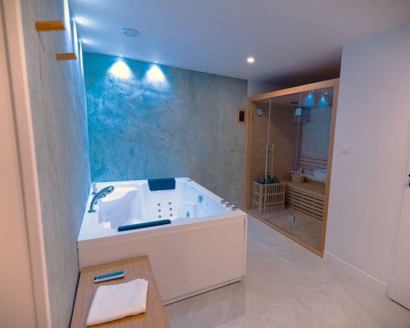 Eclats d'Amour suite Séléné-espace-sauna-balneo