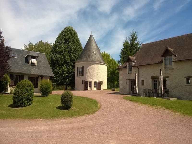 exterieur-domainedelaboureliere-paulmy-valdeloire