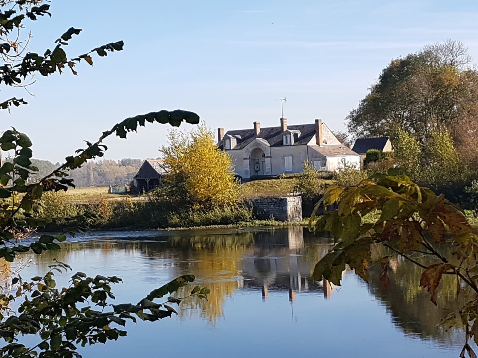 Gite de la Salamandre/Ecluse de Talufiau