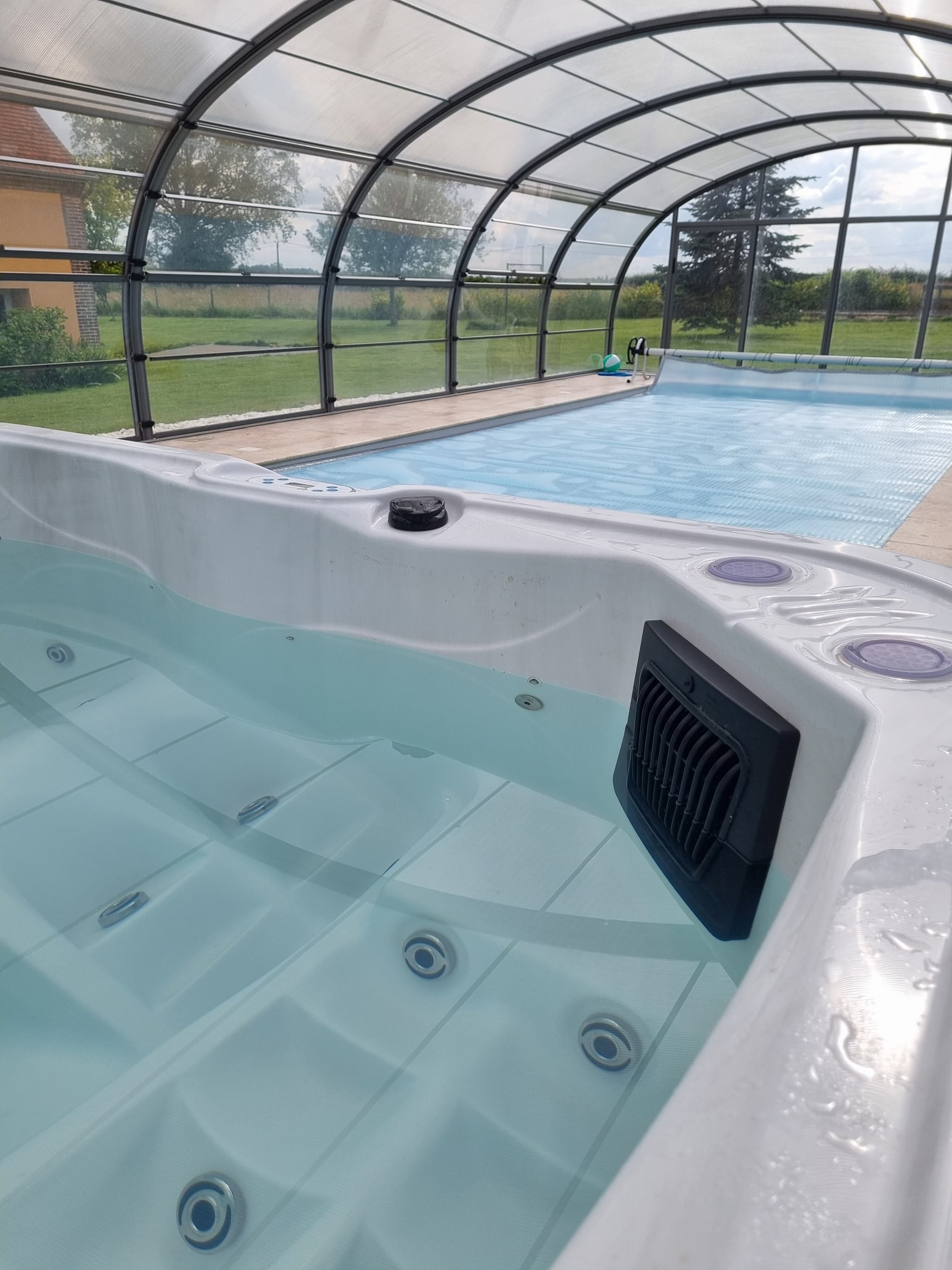 jacuzzi