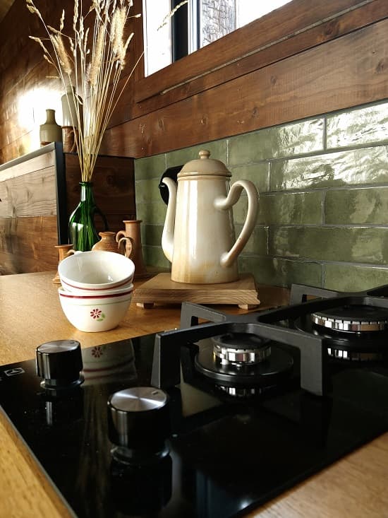 kitchenette