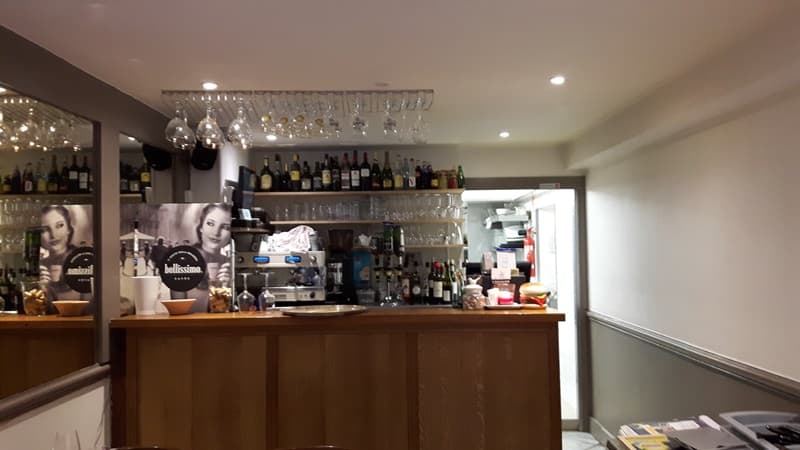 lescalier-bar