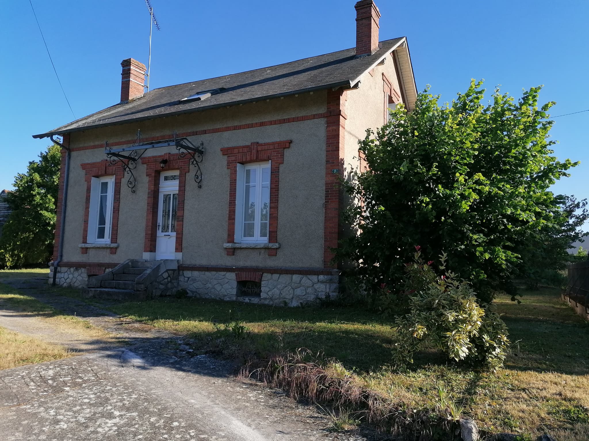 lorris maison façade