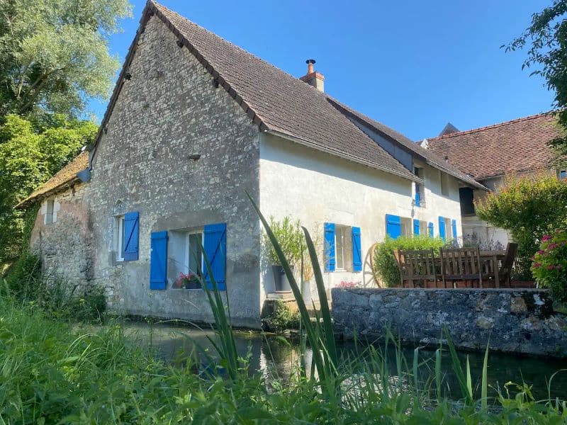 maison du ruisseau vinon