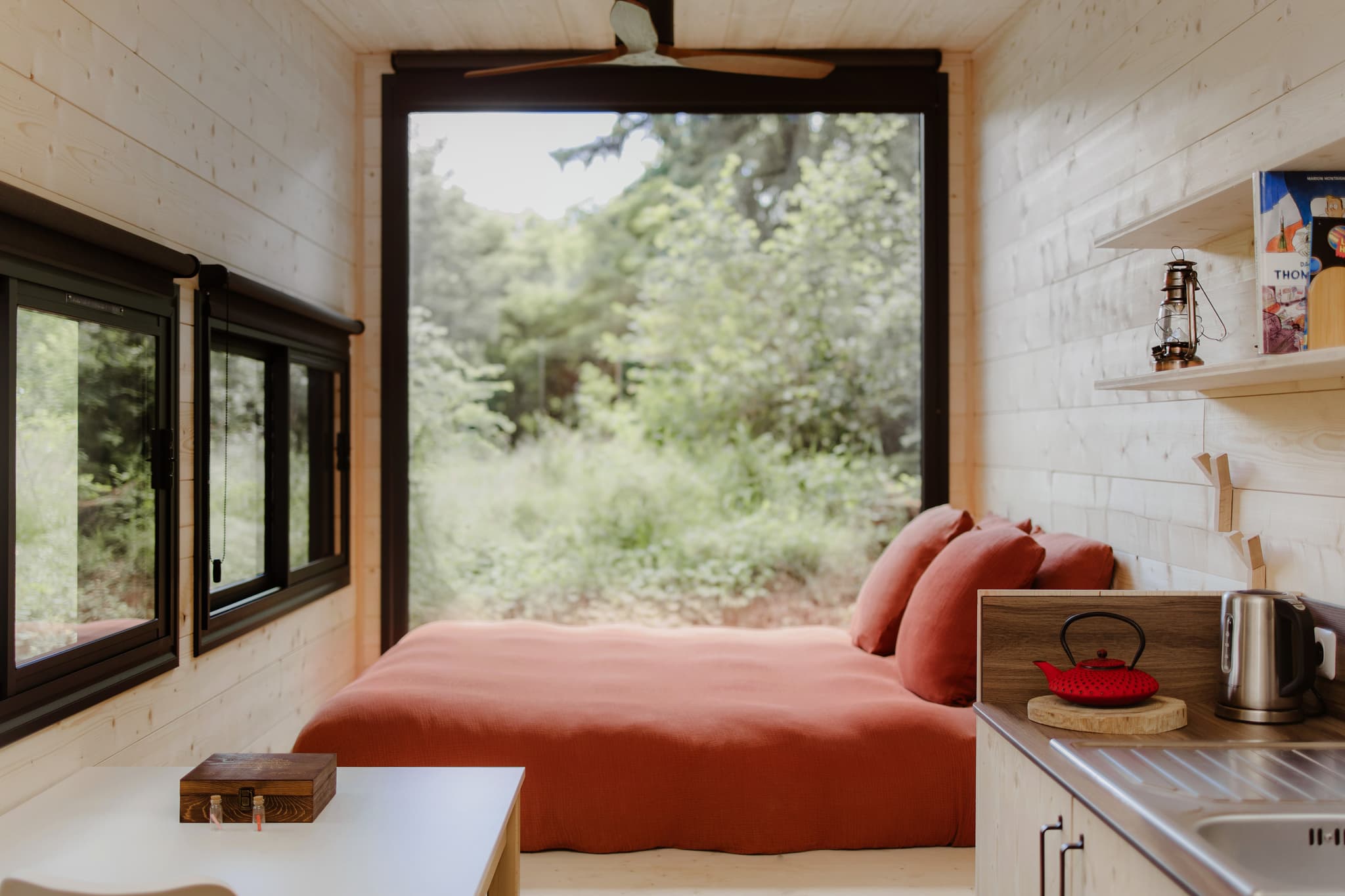 parenthese-interieur-tiny-juin-71