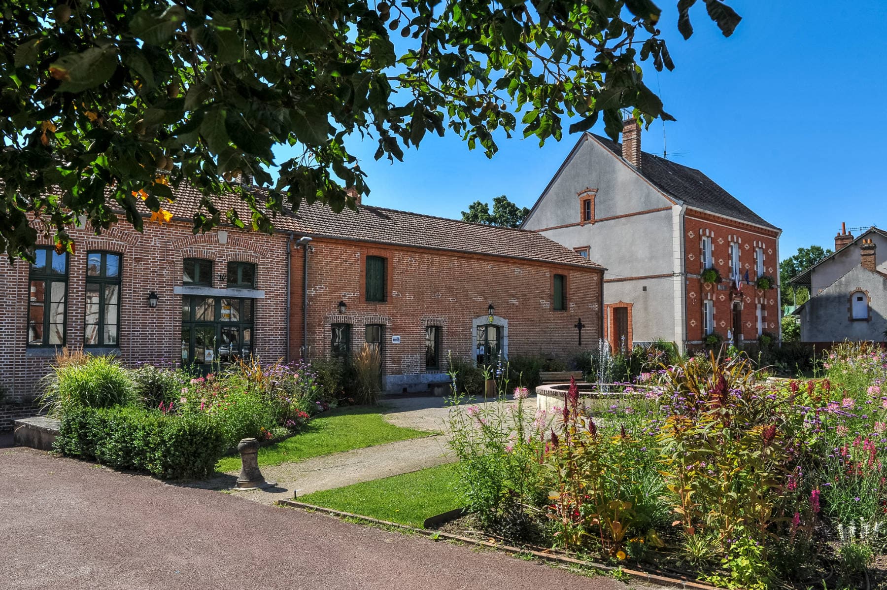 patrimoine-ligny-le-ribault-mairie