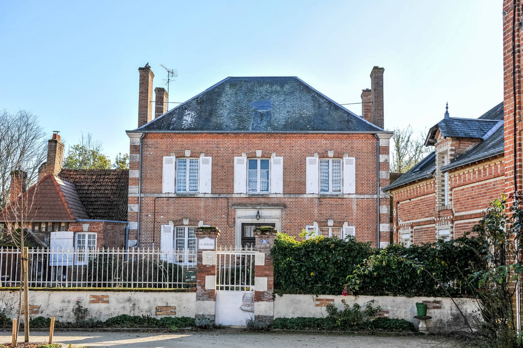 patrimoine-sennely-presbytere