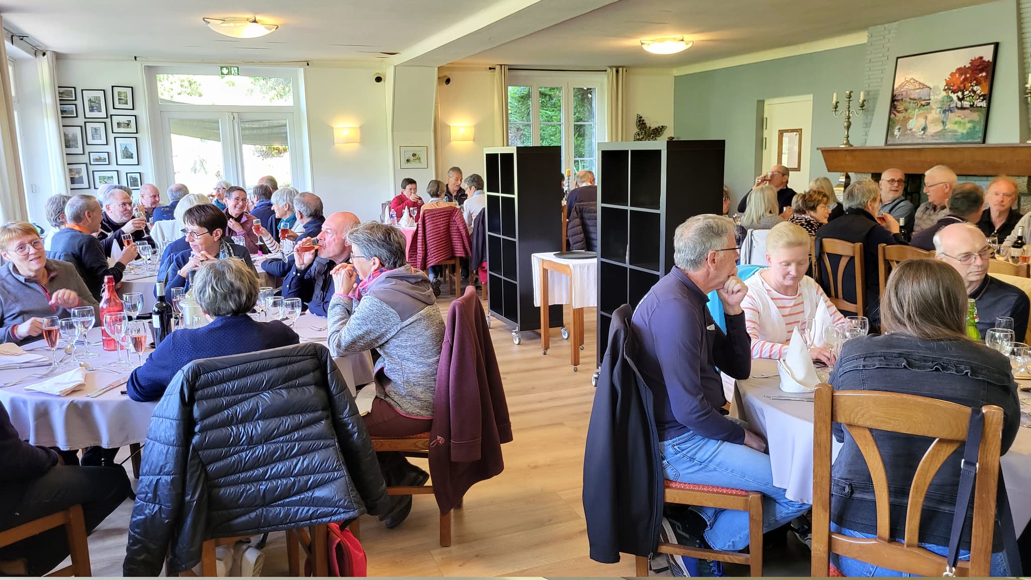 photo groupe restaurant du Lac Saint Plantaire