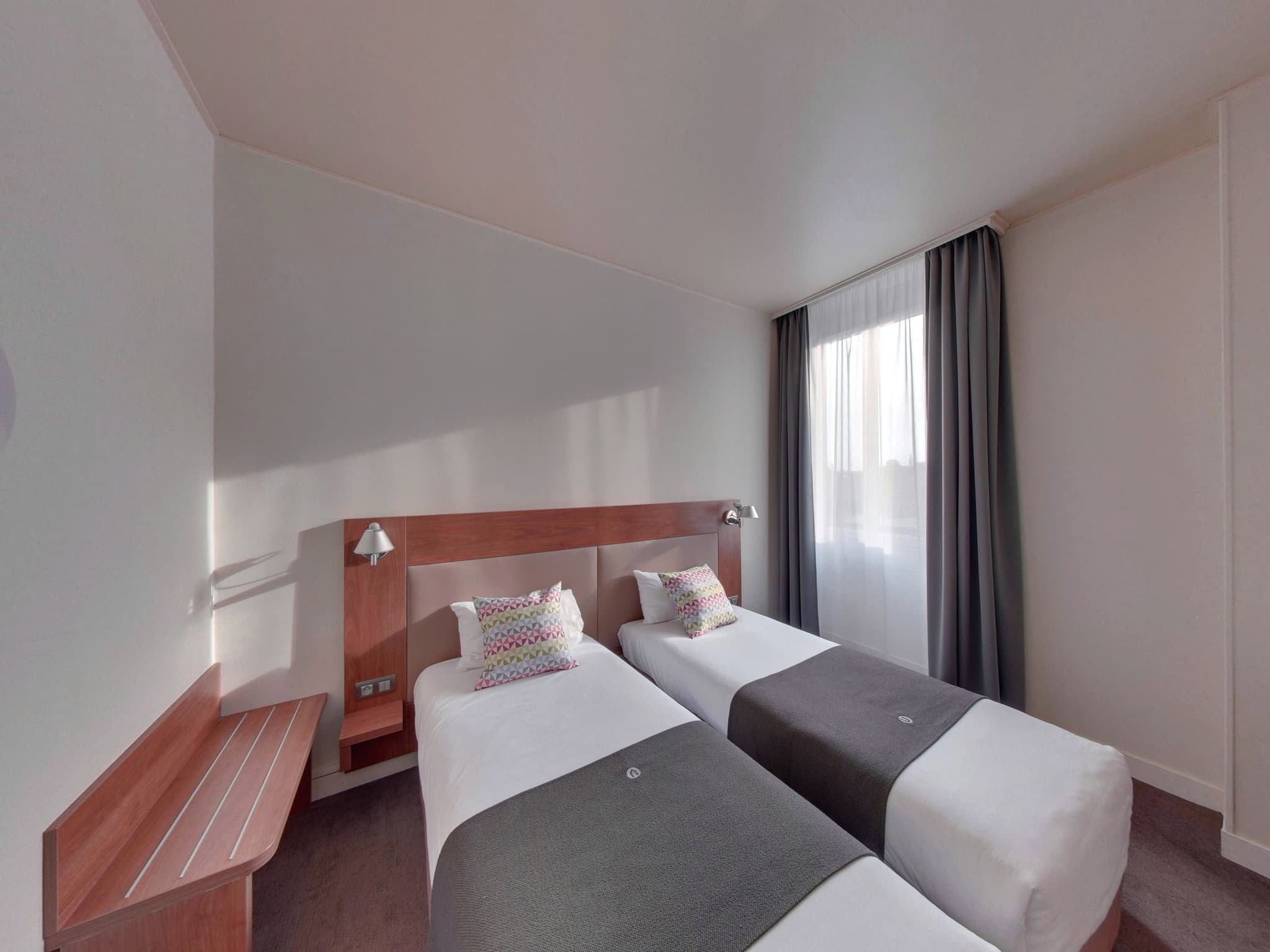 Chambre twin Campanile Orléans Centre Gare