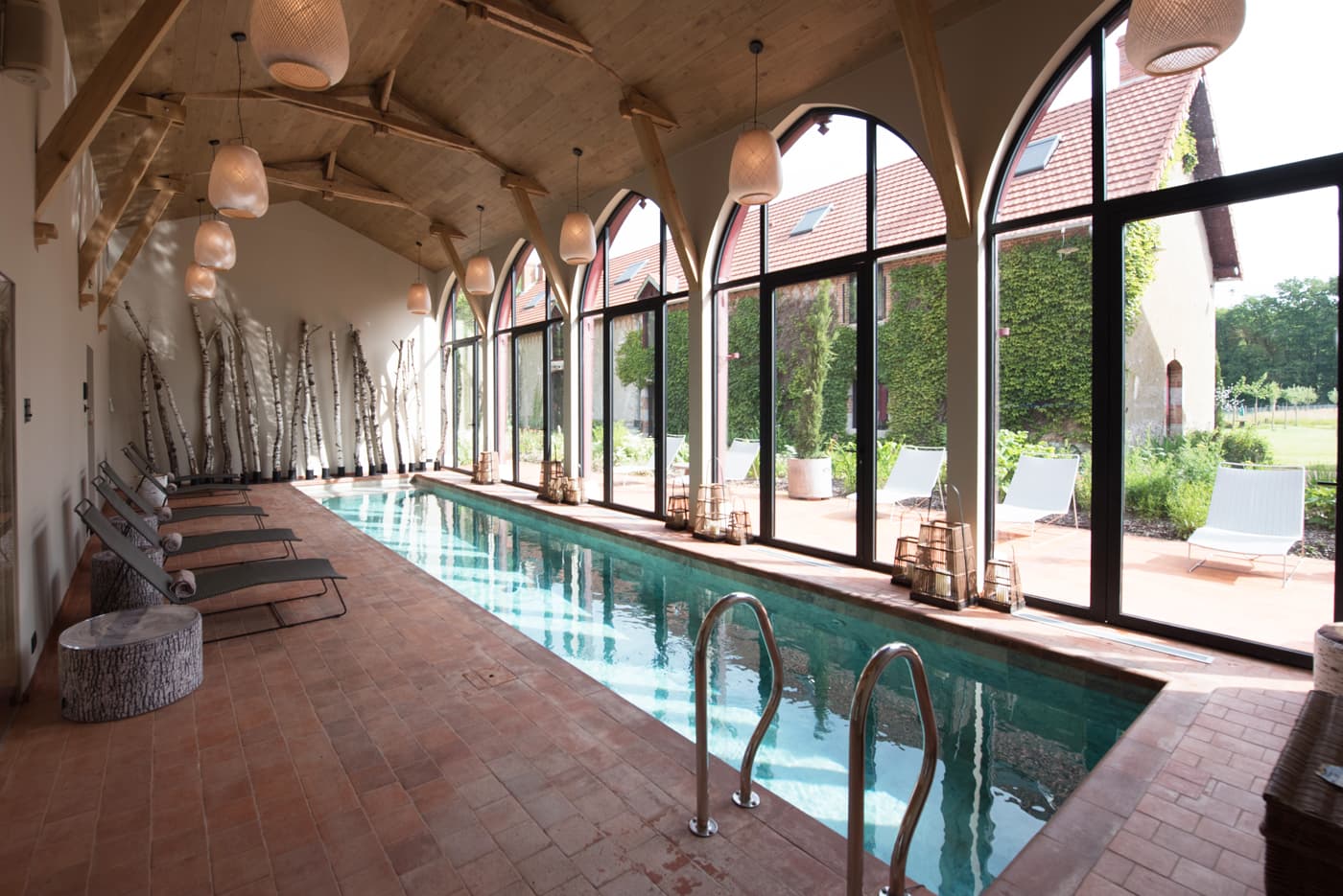 piscine-1-bb2f107496bb4db5b4abf3fb1ae99654