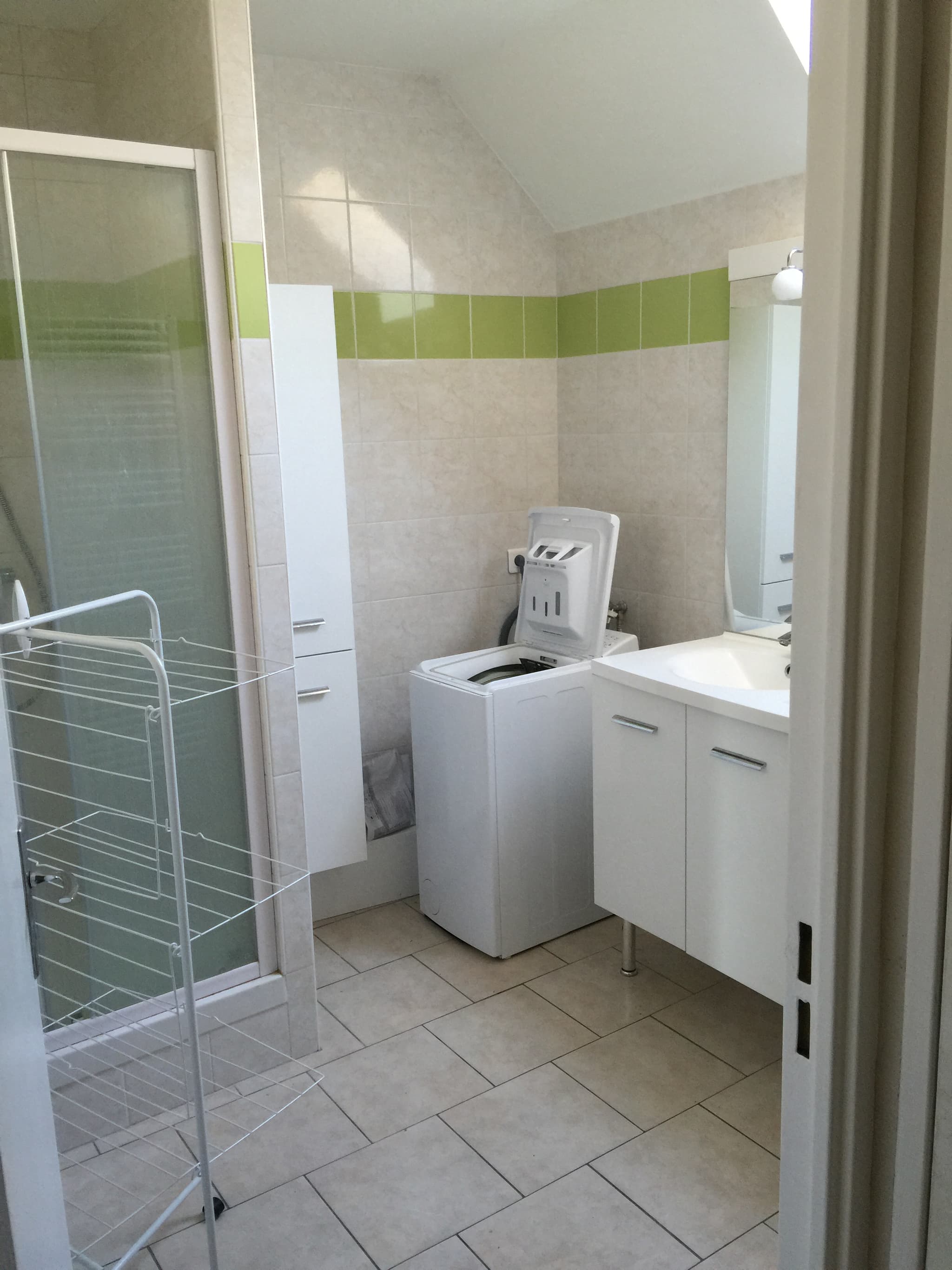 Châtillon sur Loire-gite la poste- salle d'eau