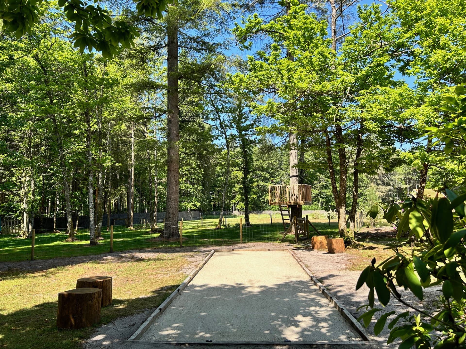 terrain de pétanque