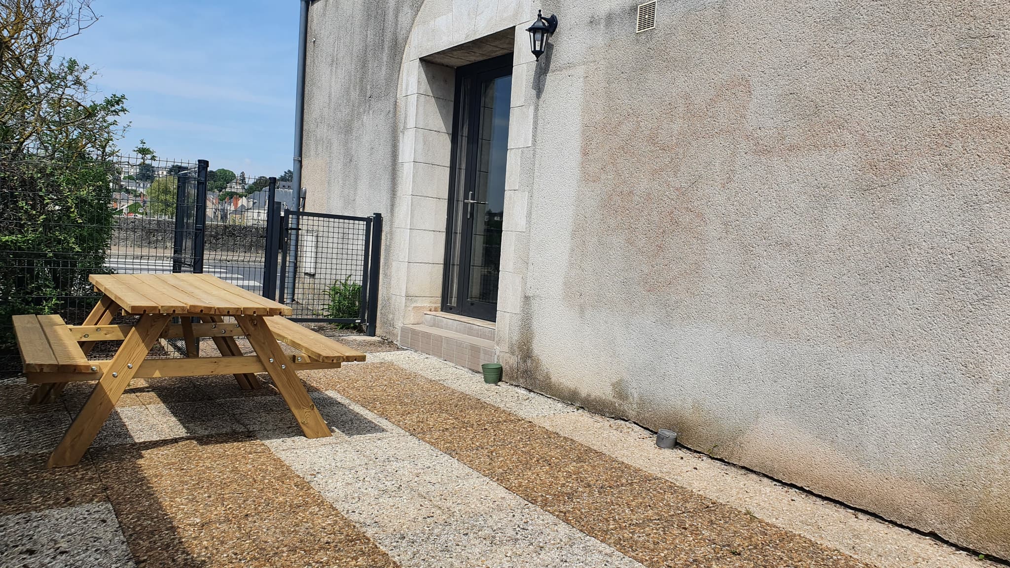 Cour relais-viennois