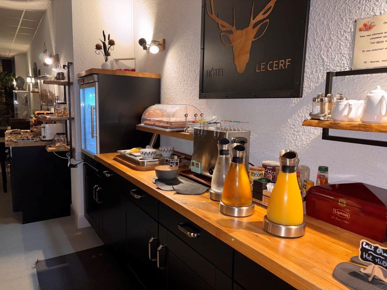 Briare - Hôtel le cerf - buffet