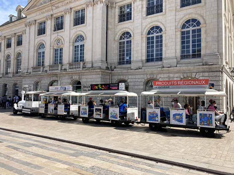 visite-d-orleans-centre-petit-train-touristique