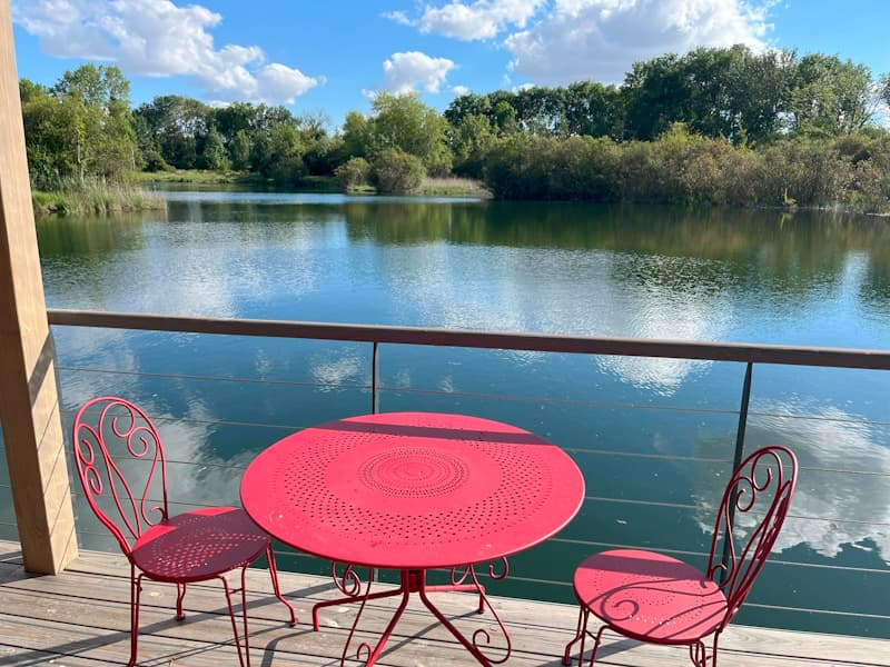 Lodge Libellule Rouge