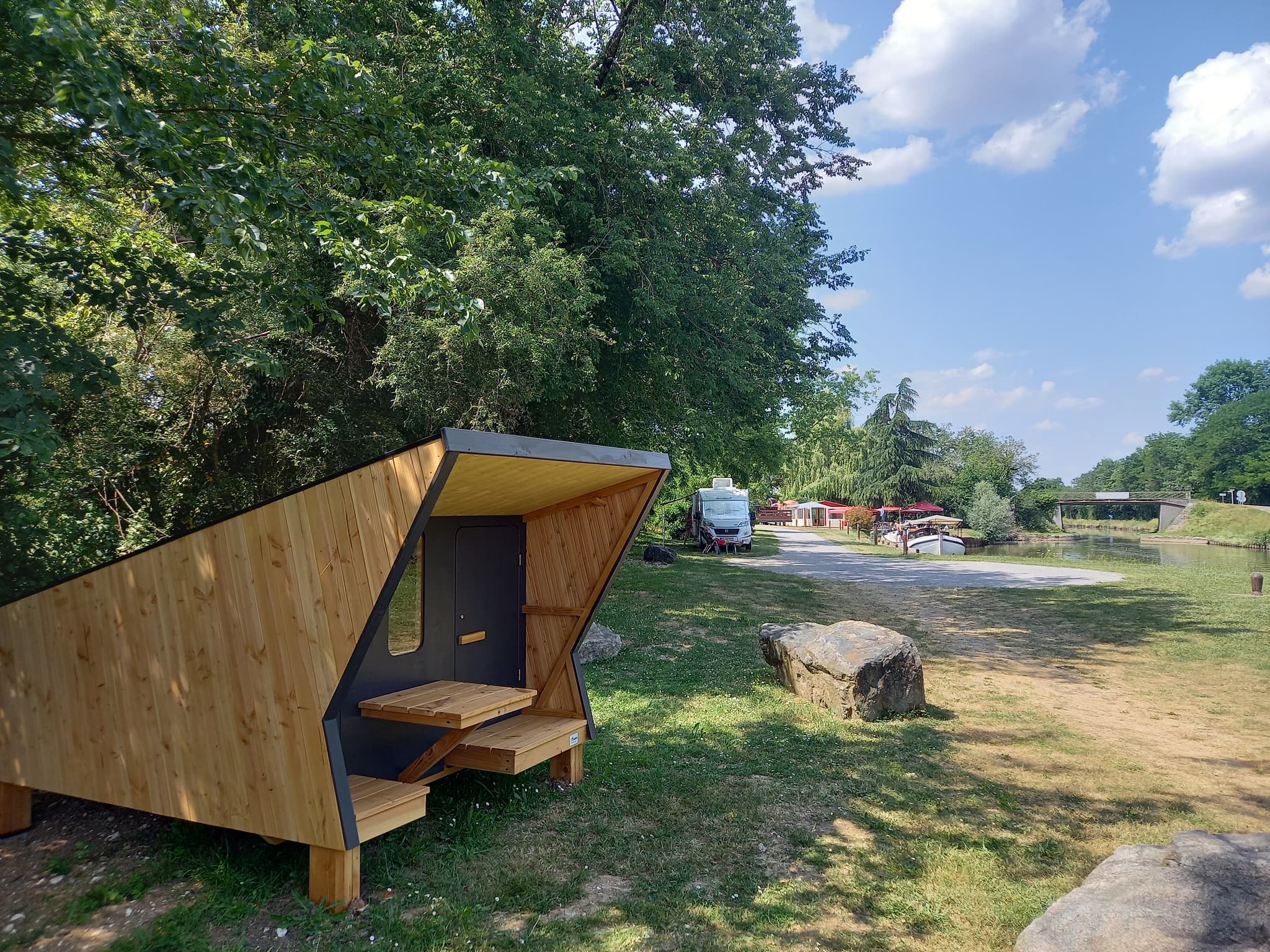 Cabanétapes - Halte Nautique de Fleury-sur-Loire