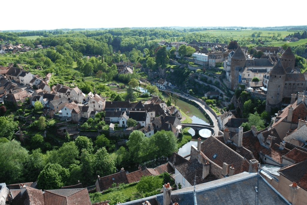 vue paysagère de la cité médiévale