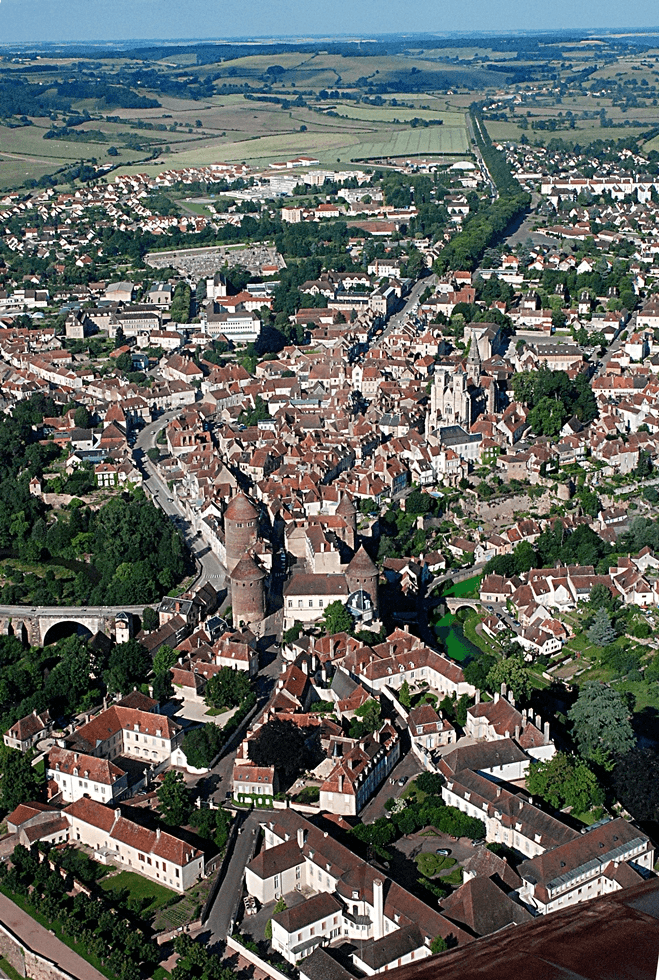 vue aérienne de la cité médiévale
