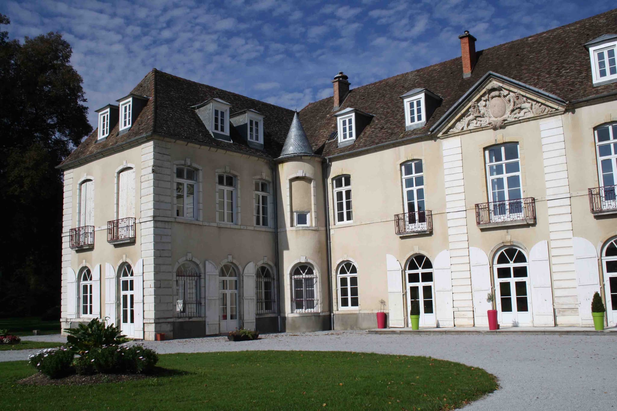 CHATEAU DE LOULANS_1