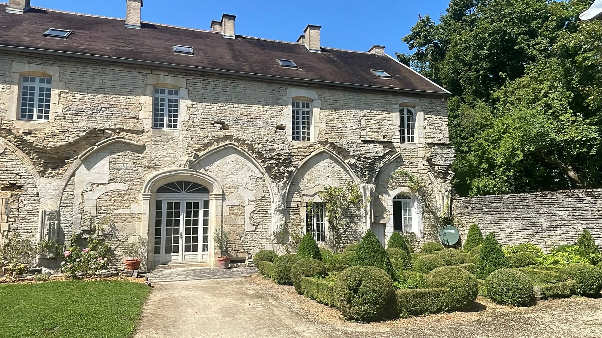 Aile Ouest, l'hôtellerie