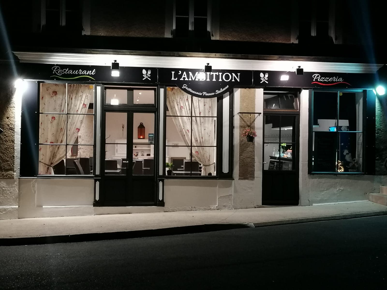 Façade de l'Ambition à Onlay