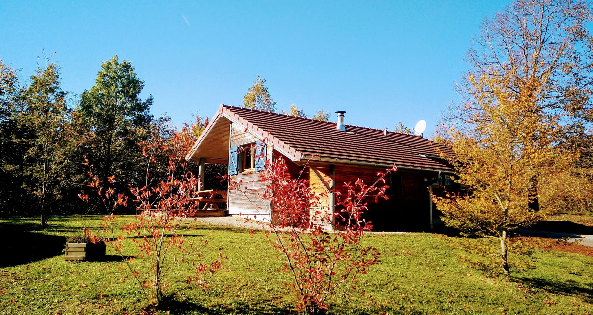 Chalet-Lacuzon-automne