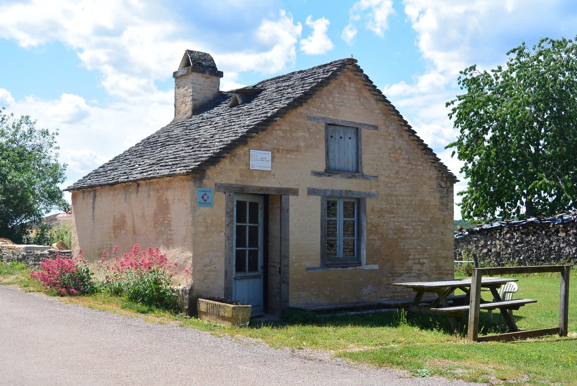 four_a_pain_poiseul_les_saulx