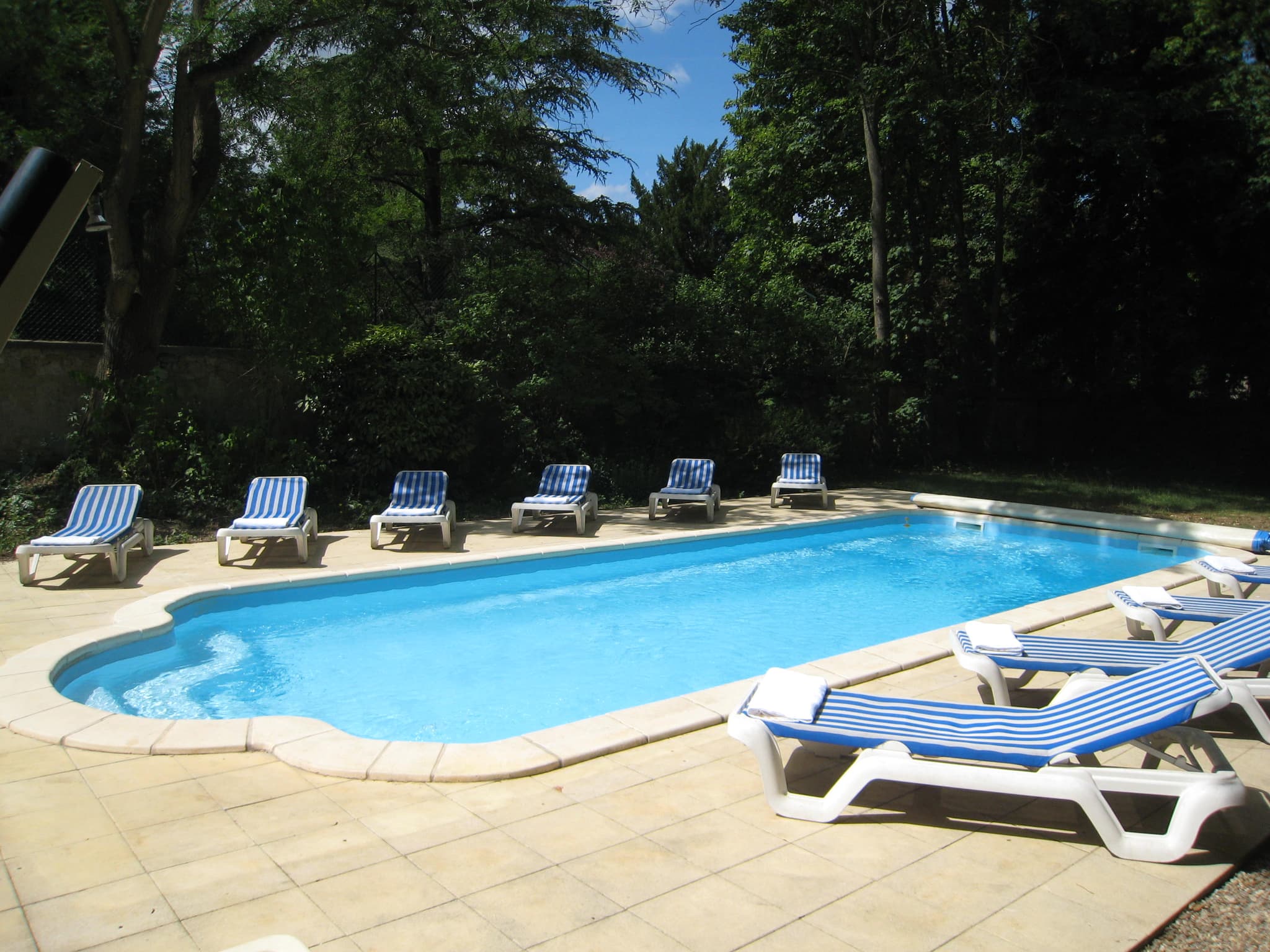 Piscine - Hôtel Les Maréchaux - Auxerre