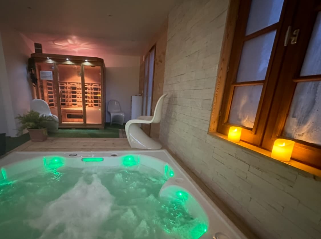 Espace Bien Etre: Jacuzzi et Sauna