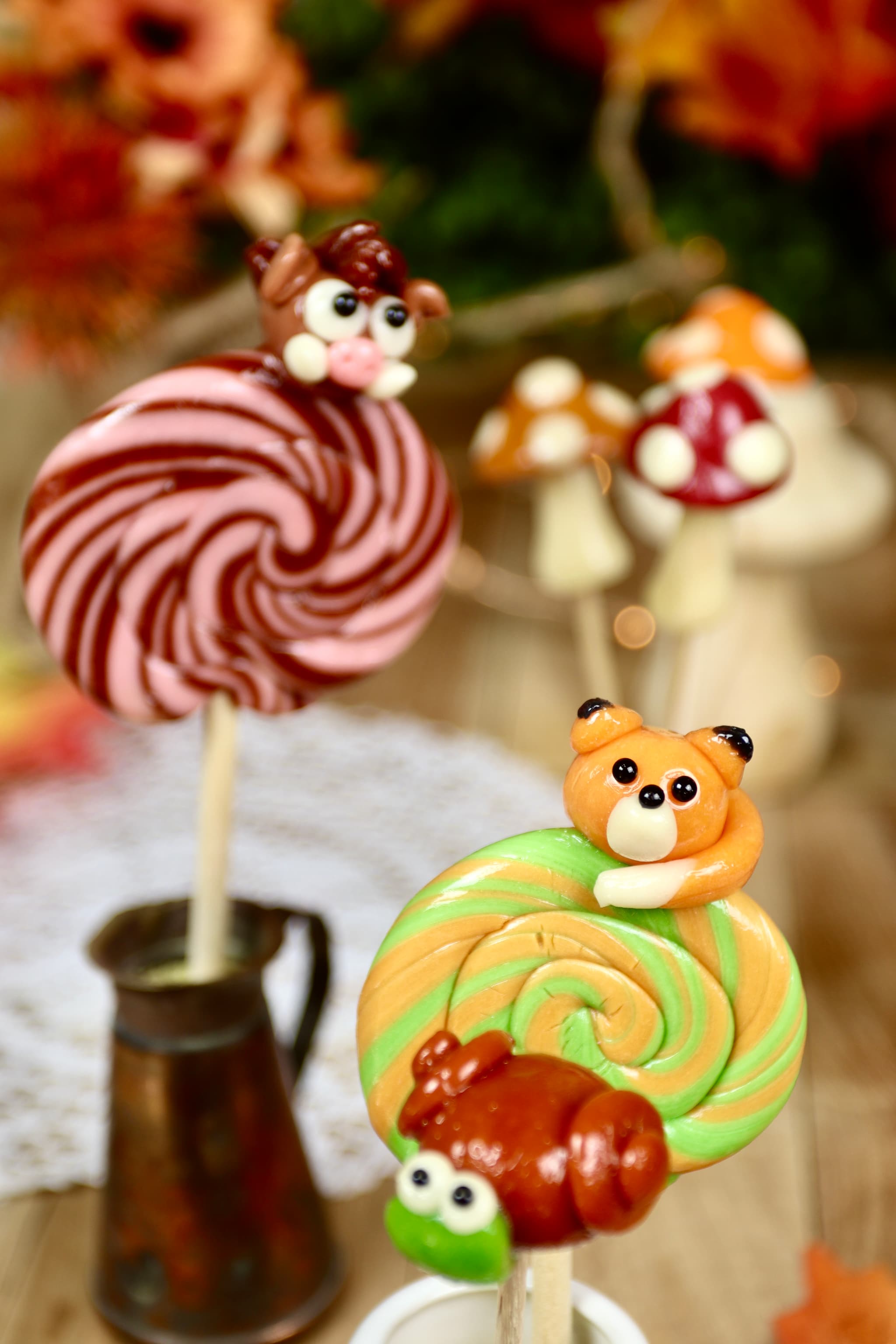 SUCETTES sculptées