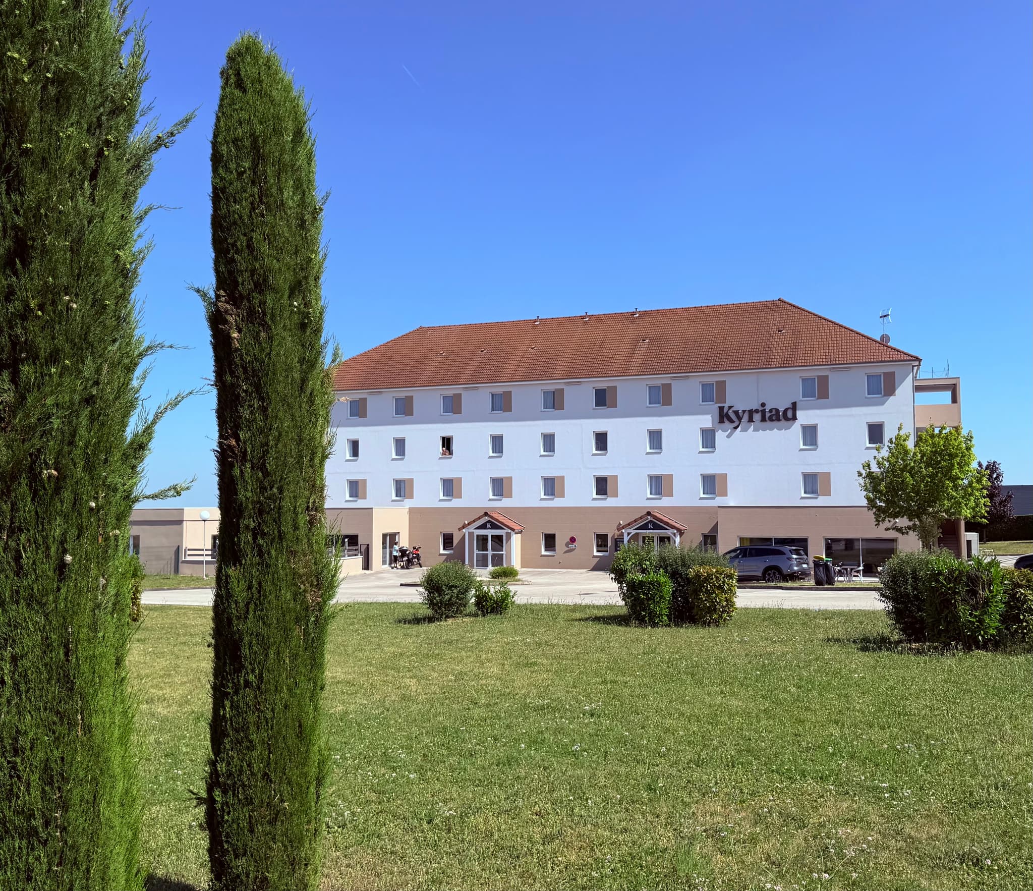 Kyriad Dijon Sud Longvic