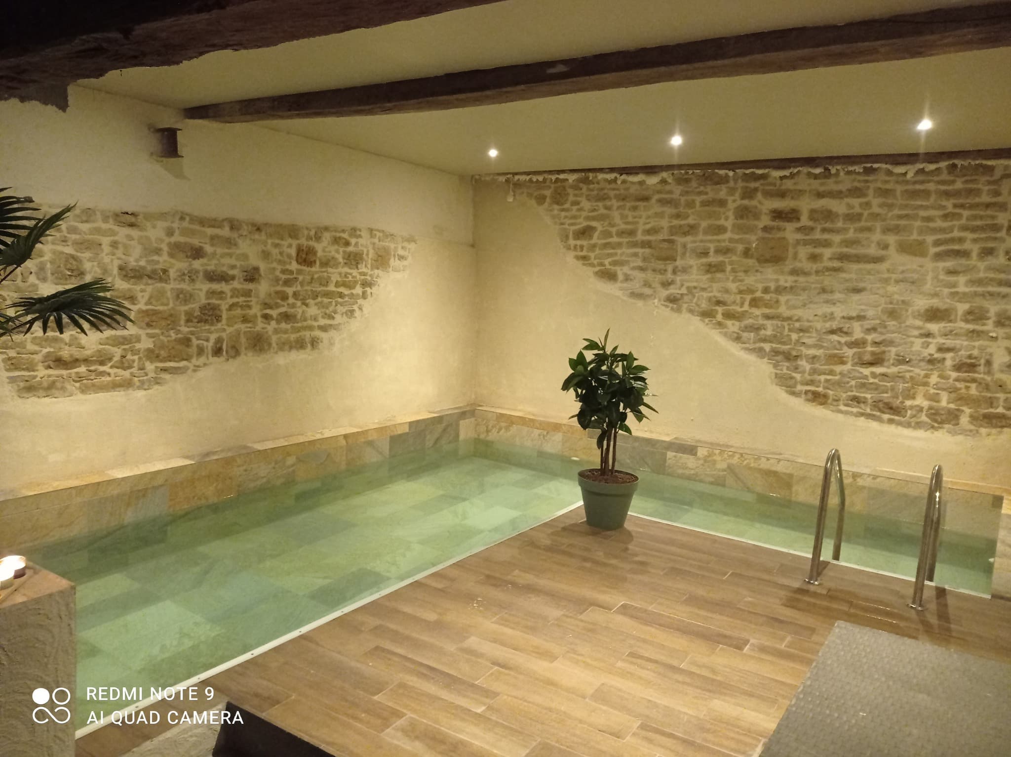 Piscine Grange des frangines