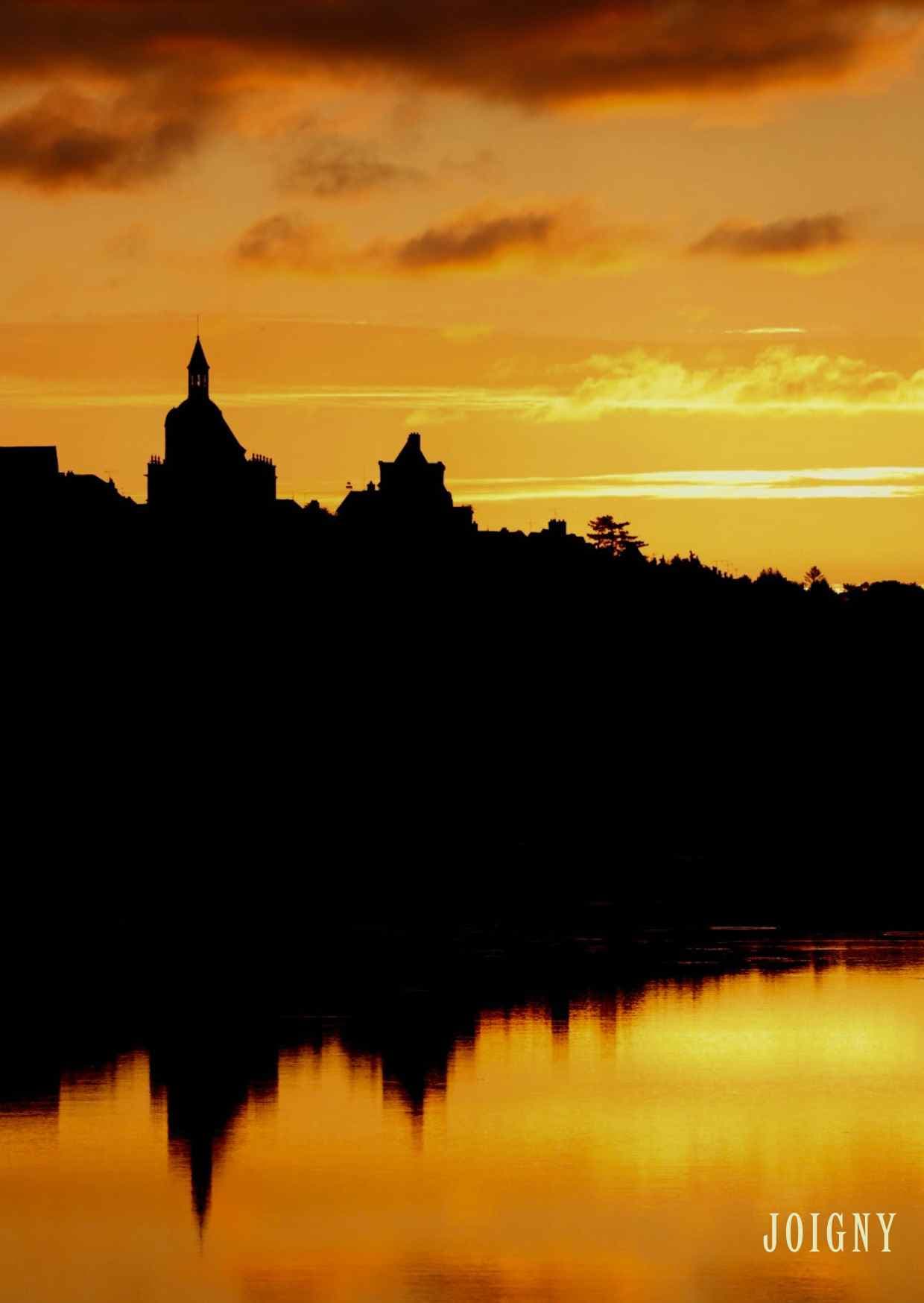 Joigny de nuit