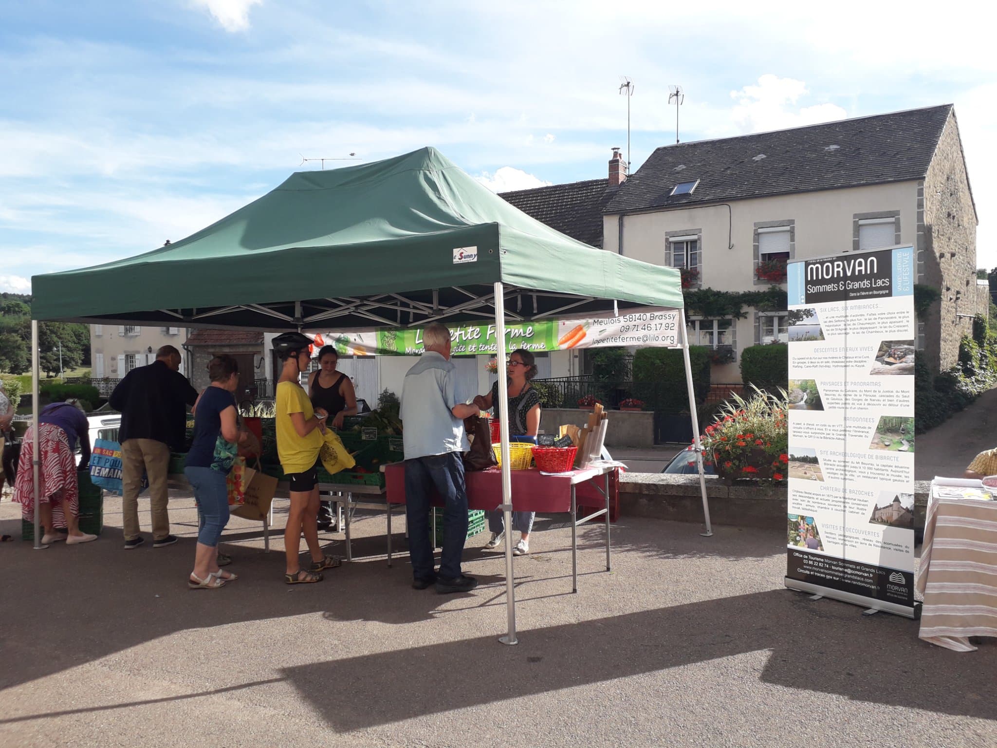 Marché de Brassy