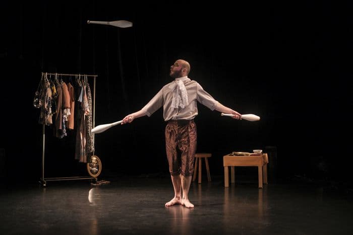 Les Belles Sorties - Revers de paillettes - Compagnie Tourne Au Sol