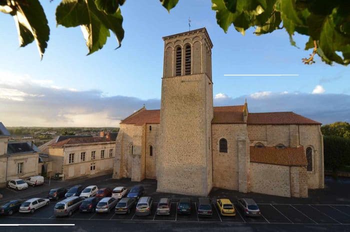 Visite guidée à deux voix de l'église Sainte-Croix