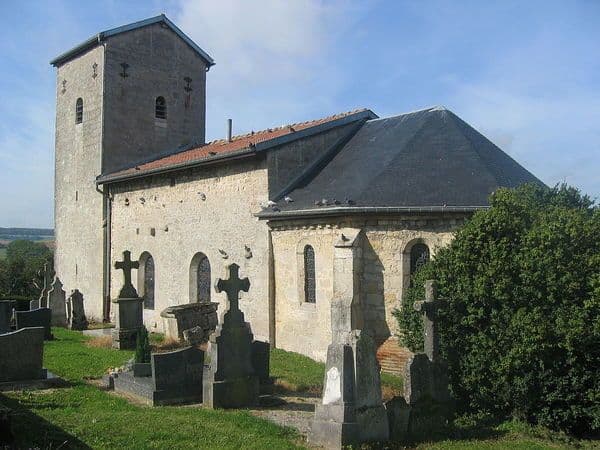 Visite libre d'une église du XIIe siècle