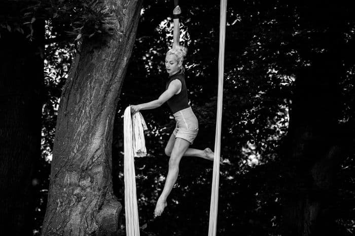 Spectacle : tant suspendu