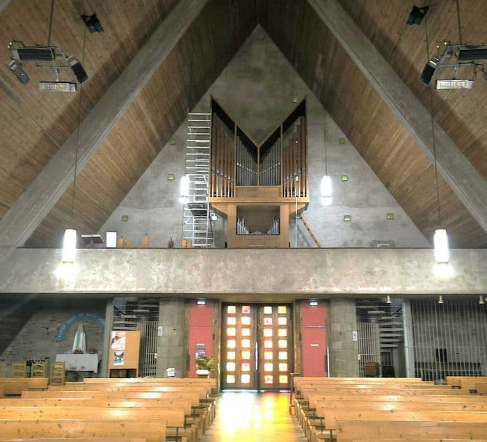 Exposition dans l'église de Caudan