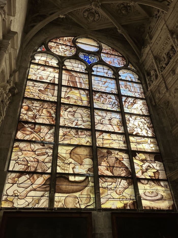 Échanges autour de la restauration de la verrière de la bataille de saint Jacques