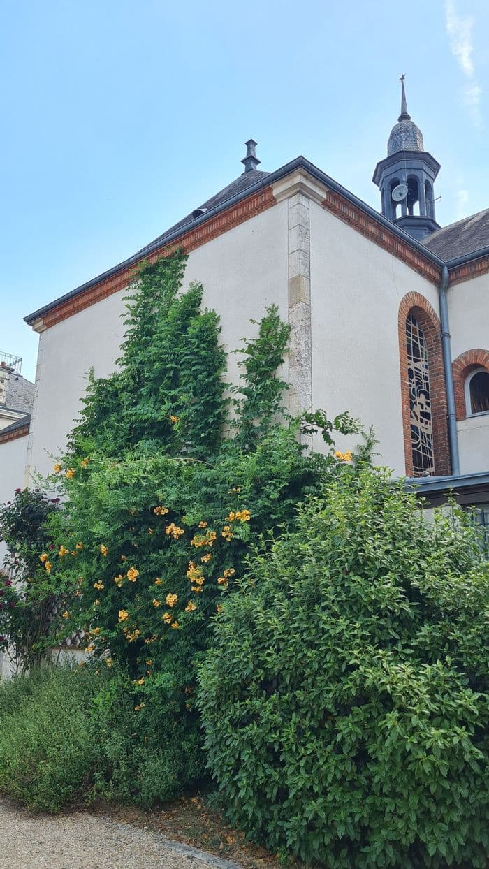 Découverte de la chapelle de l'ancien hospice