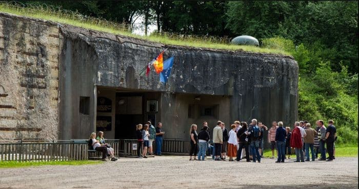Visites guidées d'un ouvrage de la Ligne Maginot en français et en allemand