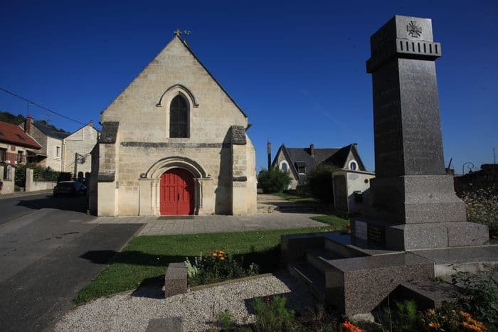 Eglise Saint-Martin de Pommiers